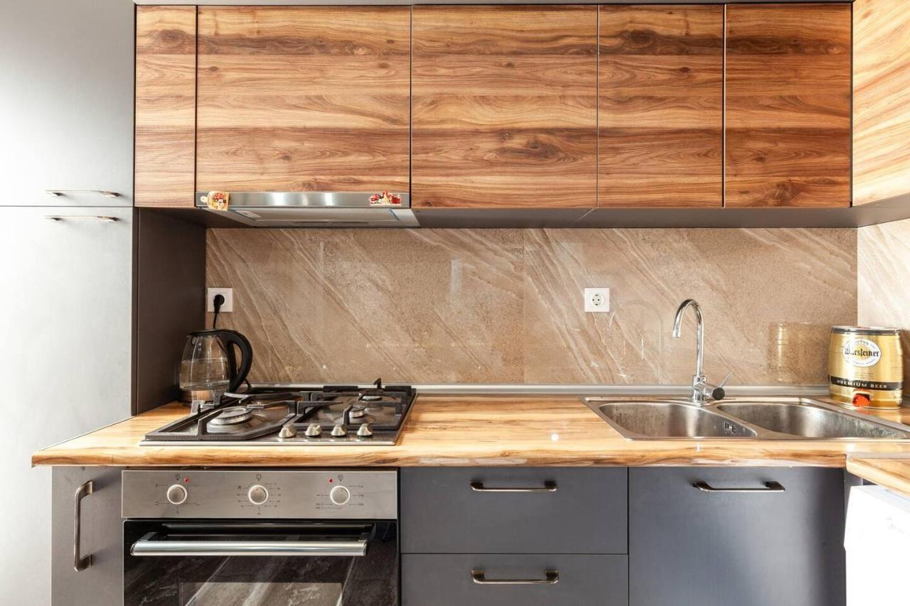 Veli Group Apartment In Old City Kutaiszi Kültér fotó